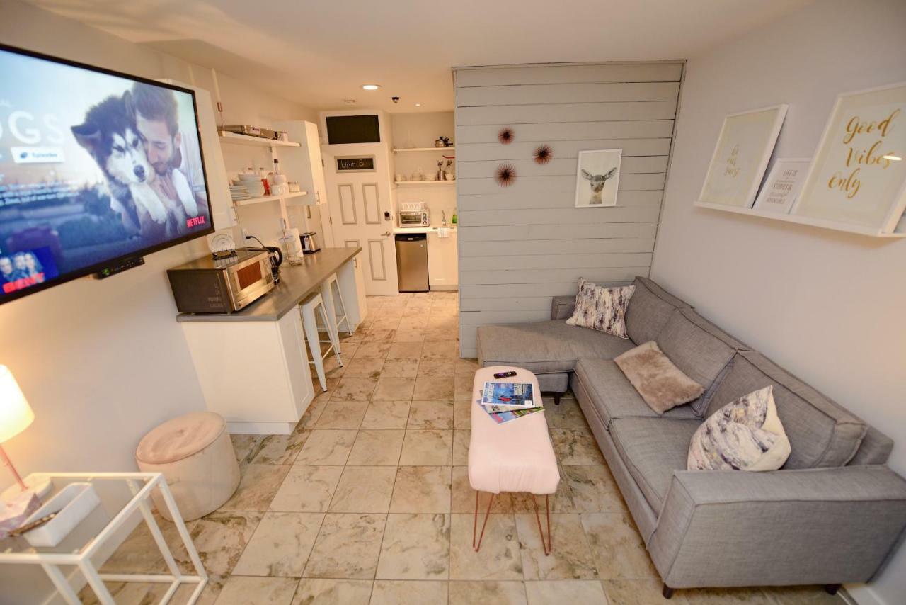 Newly Renovated Whistler Studio Exterior photo
